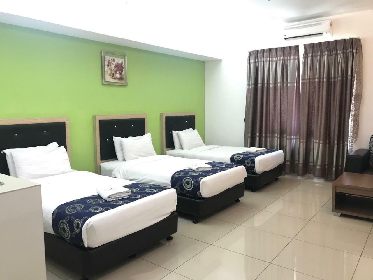 เดอ เวียนา โฮเต็ล แอนด์ อพาร์ตเมนต์ Hotel โกตาบารู ภายนอก รูปภาพ